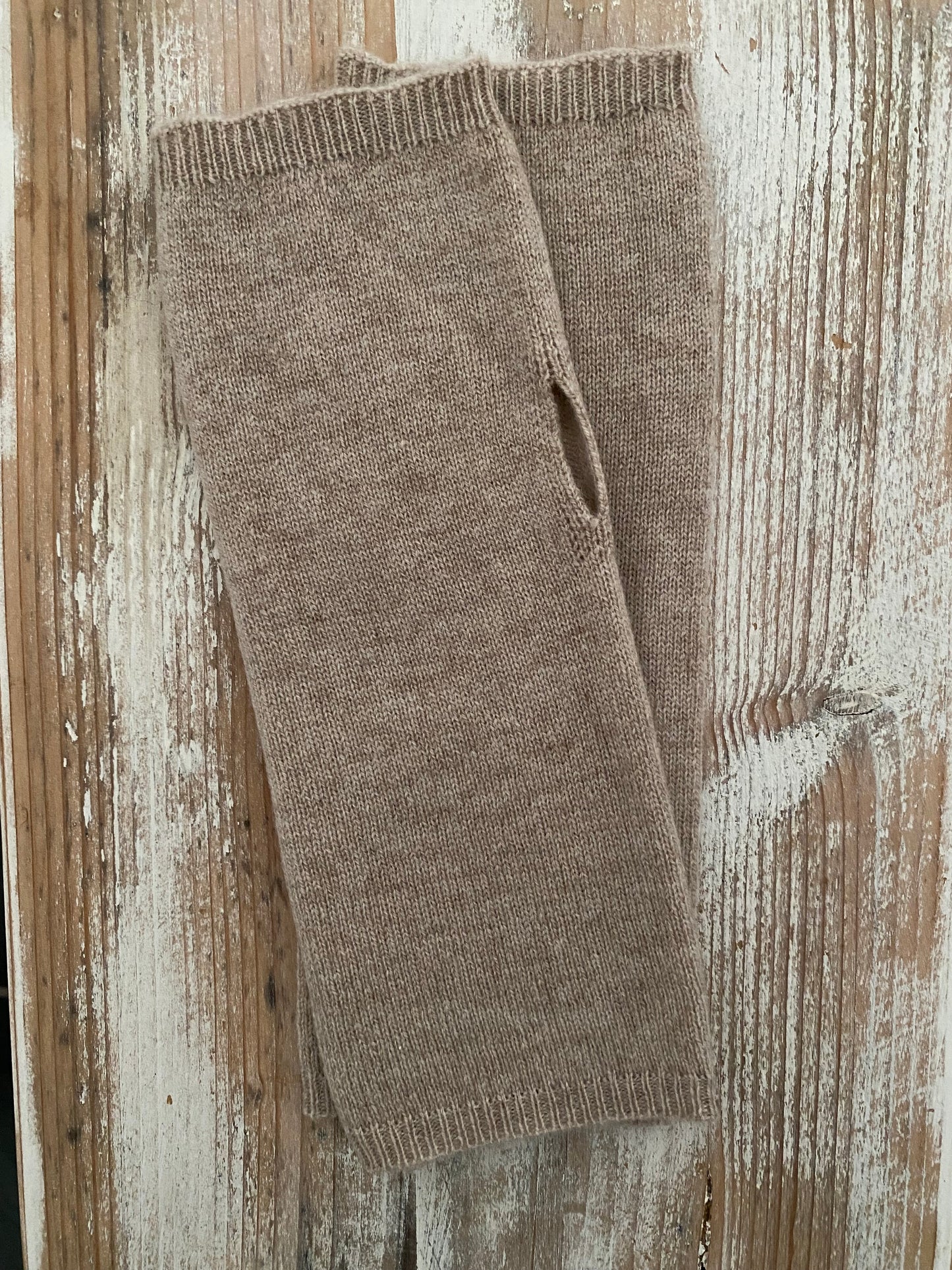 WRIST WARMERS