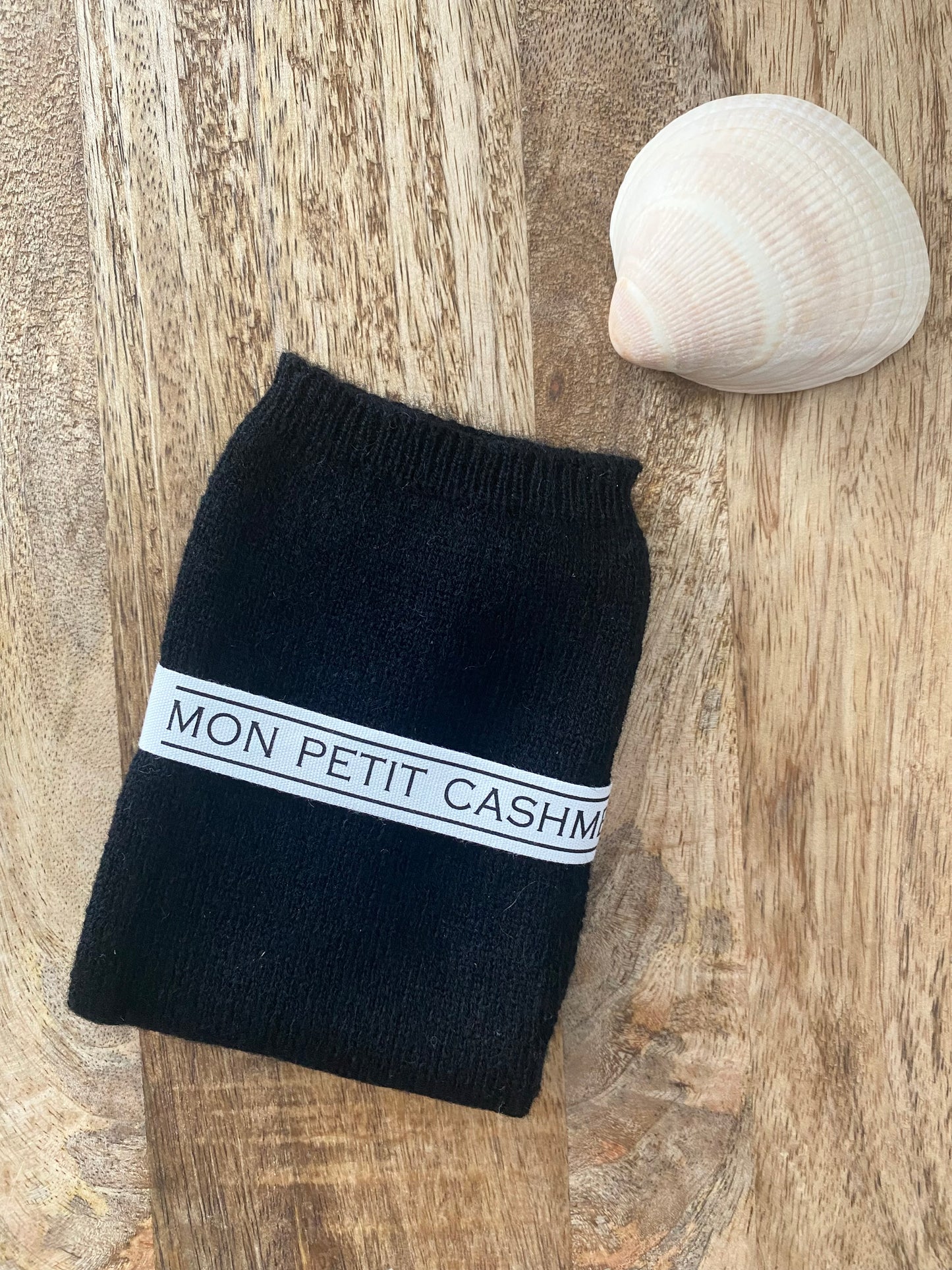 WRIST WARMERS