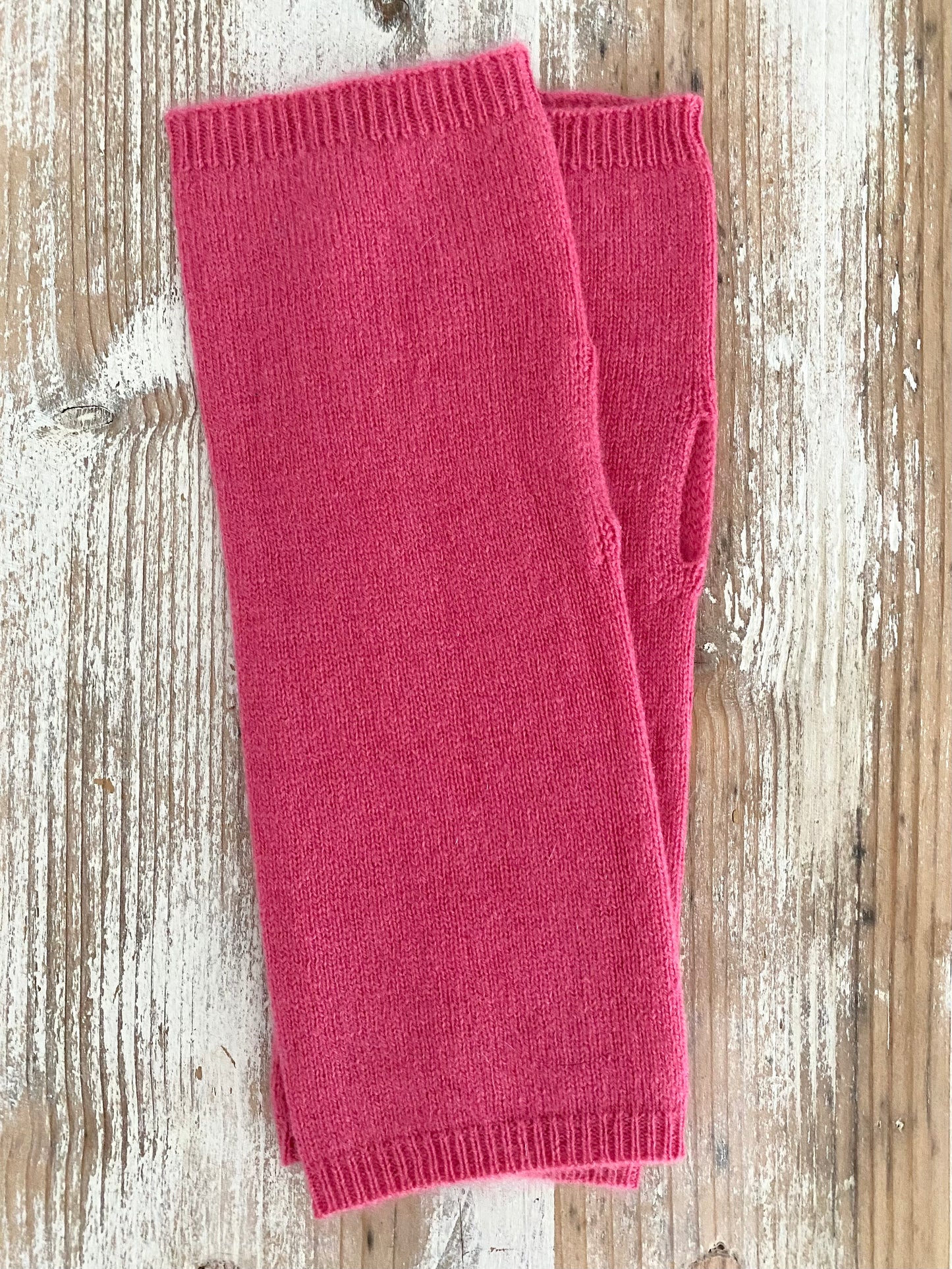 WRIST WARMERS
