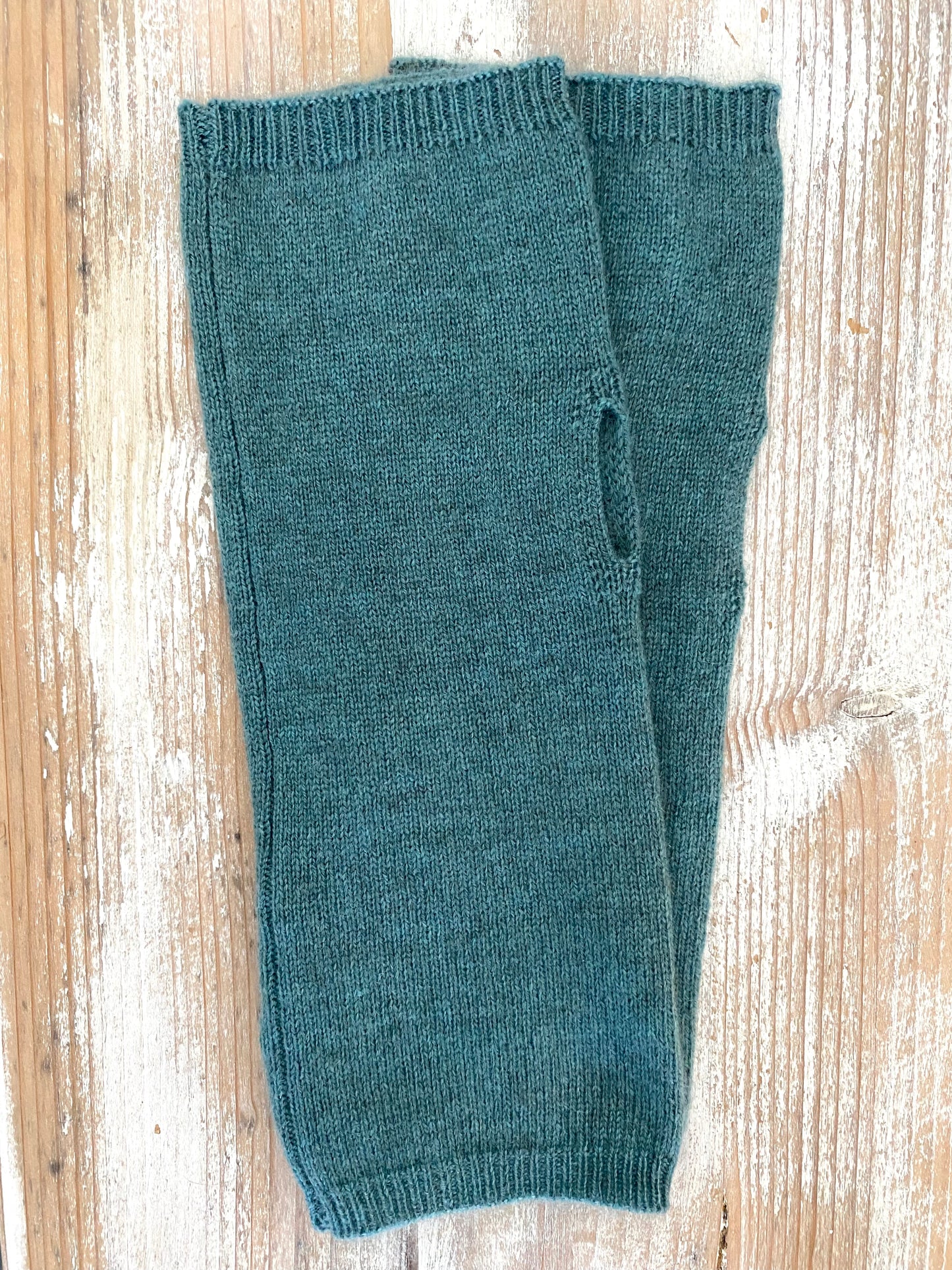 WRIST WARMERS
