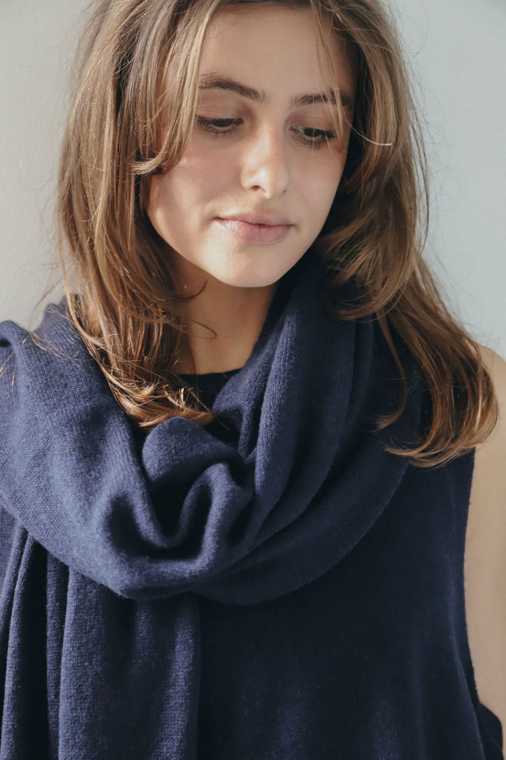TRAVEL WRAP/SCARF/THROW